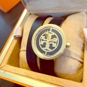 Tory Burch Women’s Reva Double-Wrap Watch